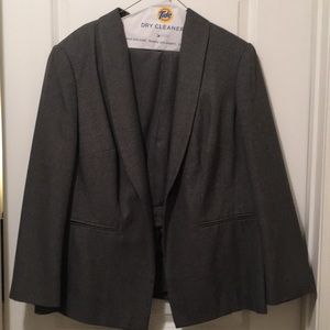 Pant Suit